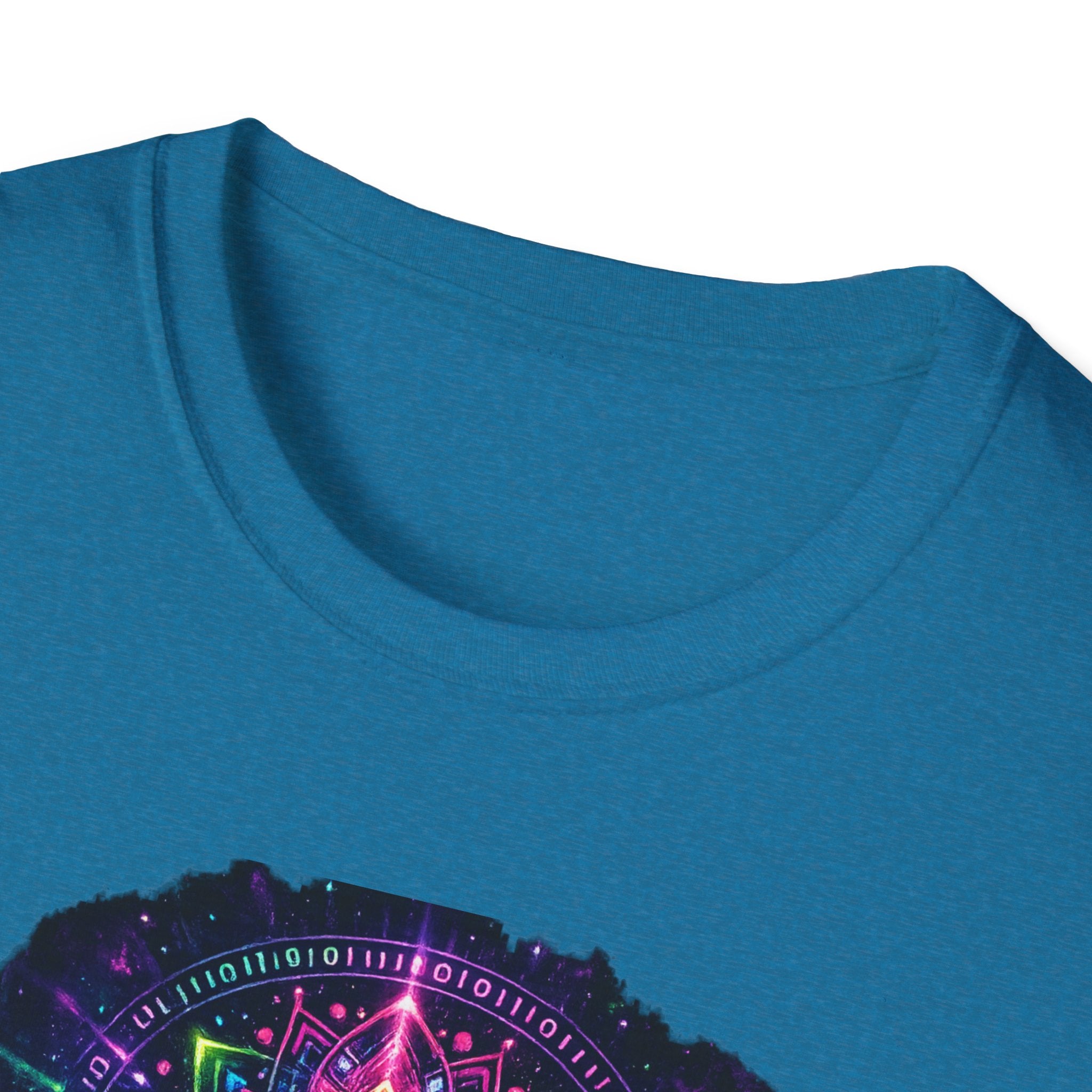Psychedelic Third Eye Alien T-Shirt — Cosmic Meditation Graphic Tee