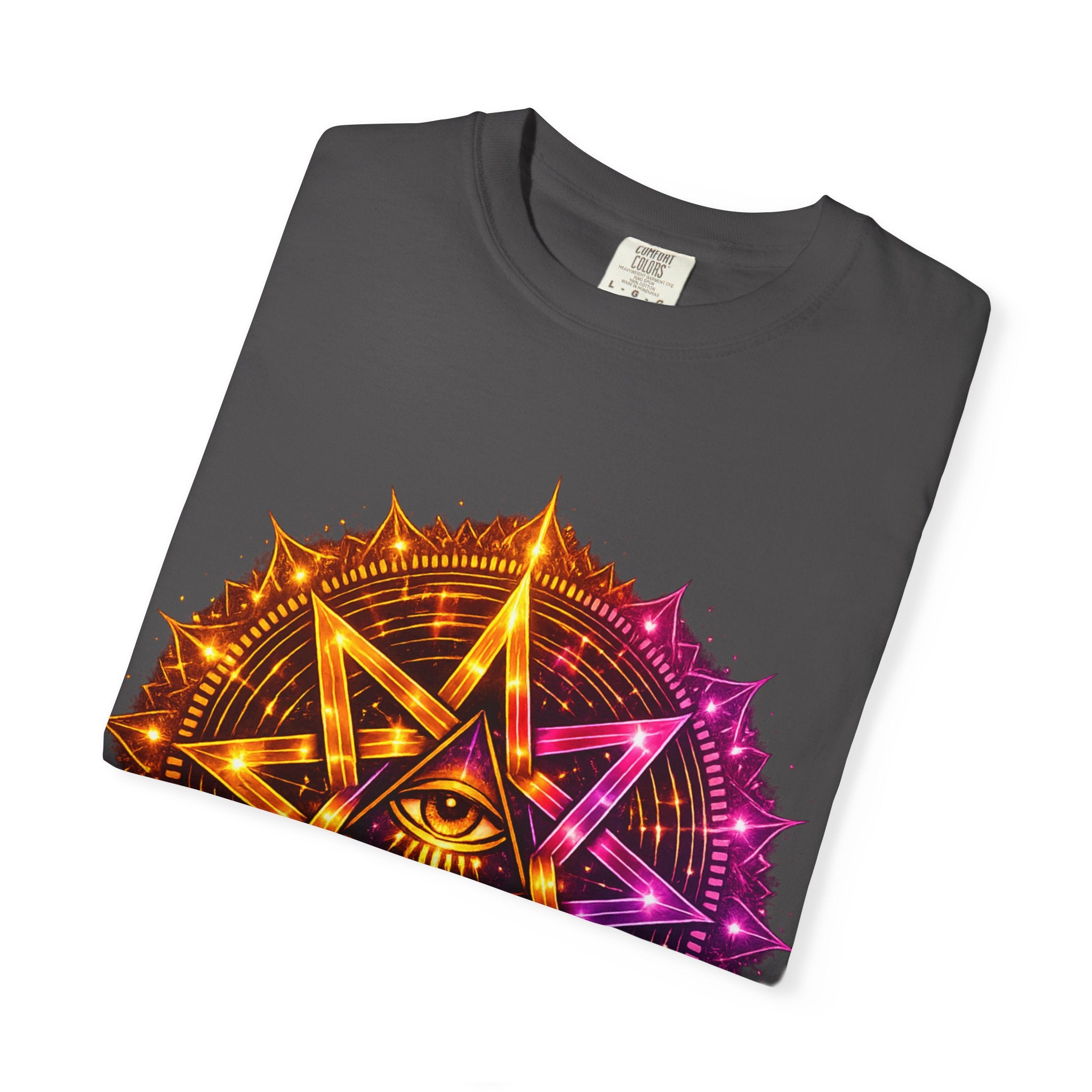 Trippy Geometric Eye T-Shirt — Psychedelic Graphic Tee